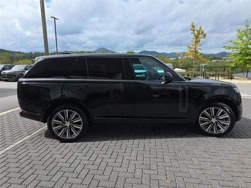 2025 Land Rover Range Rover AUTOBIOGRAPHY