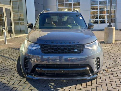 2024 Land Rover Discovery P360 Dynamic SE