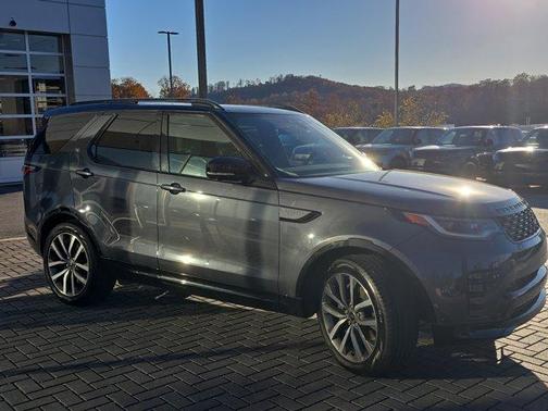 2024 Land Rover Discovery P360 Dynamic SE