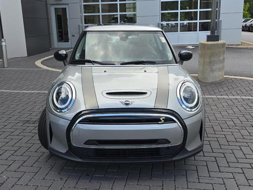 2024 MINI SE Hardtop Cooper