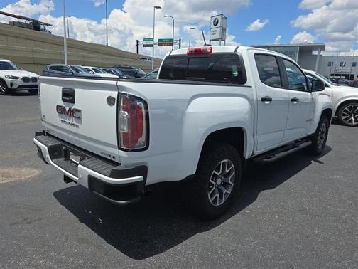 2022 GMC Canyon AT4