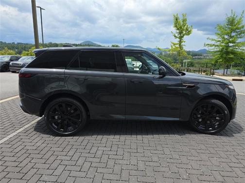 Carpathian Grey 2026 Land Rover Range Rover Sport P400 Dynamic SE