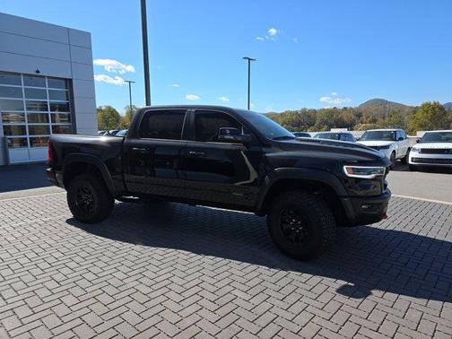 2025 RAM 1500 RHO
