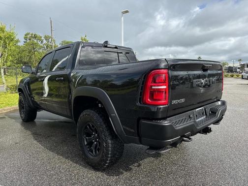 2025 RAM 1500 RHO