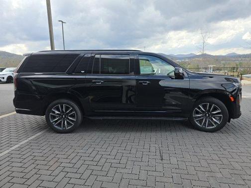2023 Cadillac Escalade ESV Sport