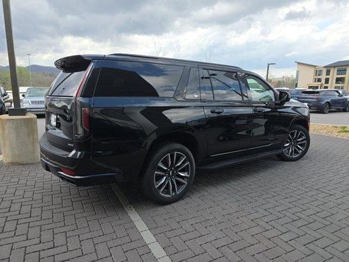 2023 Cadillac Escalade ESV Sport