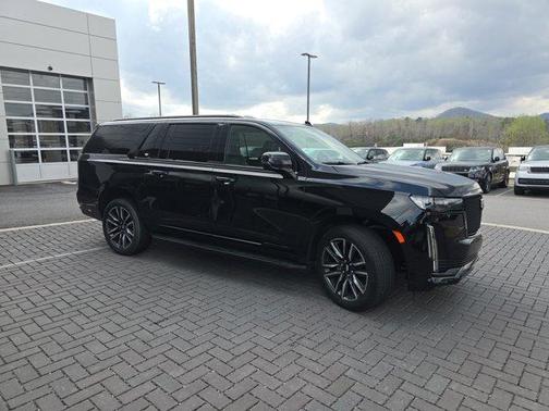 2023 Cadillac Escalade ESV Sport