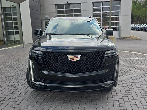 2023 Cadillac Escalade ESV Sport