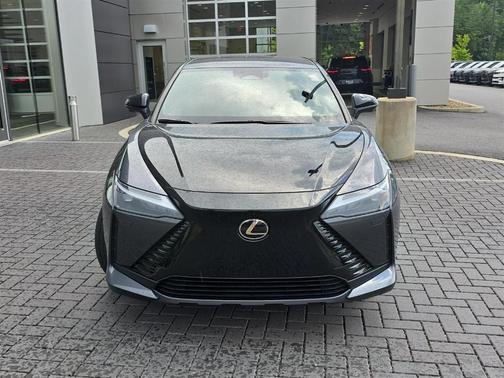 2023 Lexus RZ 450e Luxury