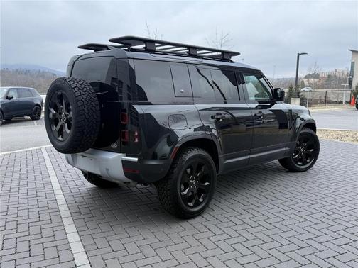 2021 Land Rover Defender 110 S