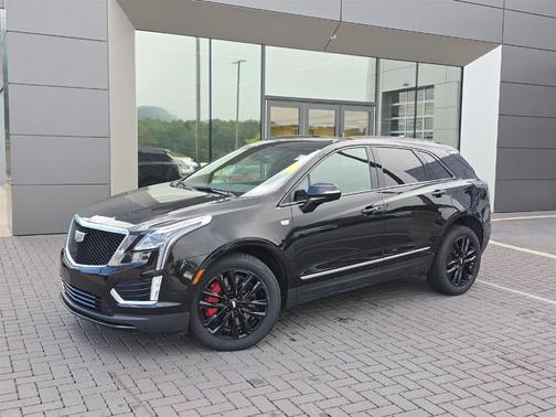 2022 Cadillac XT5 Sport