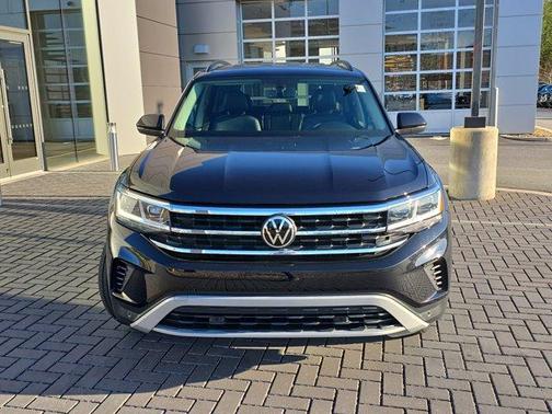 2022 Volkswagen Atlas 3.6L SE w/Technology