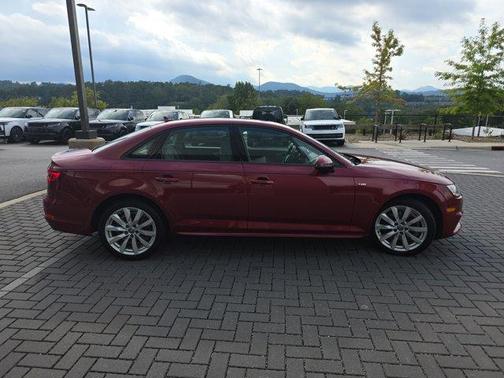 2018 Audi A4 2.0T Tech ultra Premium