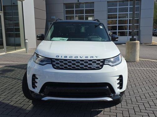 2025 Land Rover Discovery P360 Metropolitan Edition