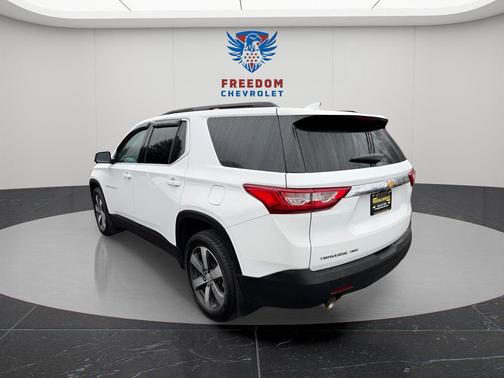 Summit White 2021 Chevrolet Traverse LT Leather