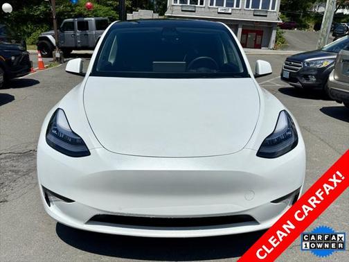 2022 Tesla Model Y Long Range Dual Motor All-Wheel Drive