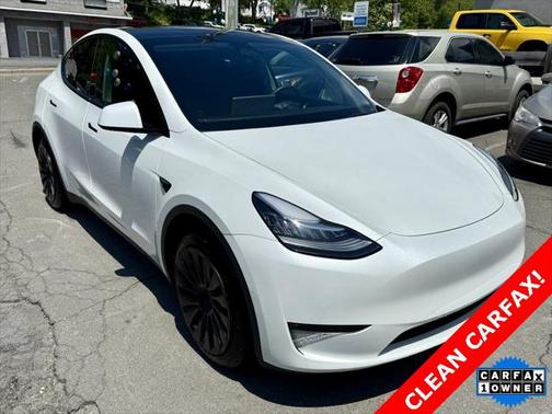 2022 Tesla Model Y Long Range Dual Motor All-Wheel Drive