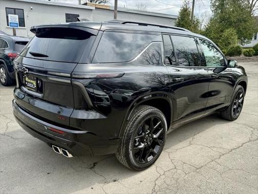 2025 Chevrolet Traverse RS