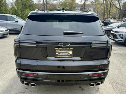 2025 Chevrolet Traverse RS