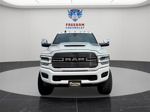 2024 RAM 3500 Laramie Crew Cab 4x4 6'4' Box