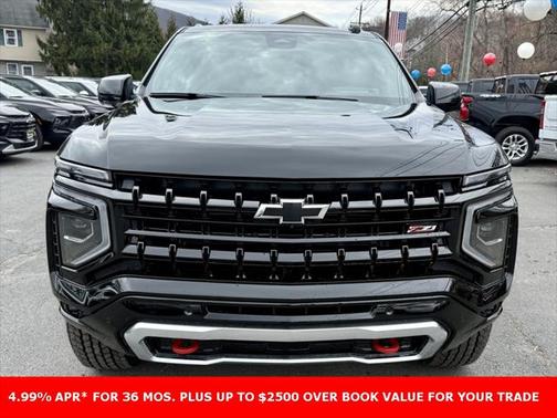 2025 Chevrolet Suburban 4WD Z71