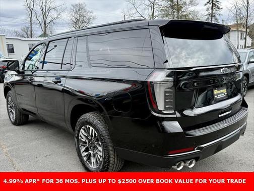 2025 Chevrolet Suburban 4WD Z71