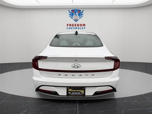 2023 Hyundai SONATA SE