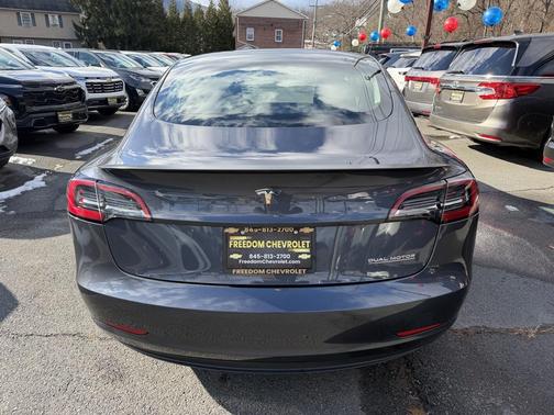 2023 Tesla Model 3 Performance