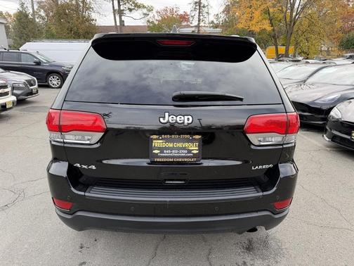 2018 Jeep Grand Cherokee Laredo E