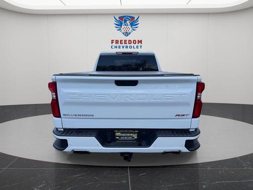 White 2019 Chevrolet Silverado 1500 RST