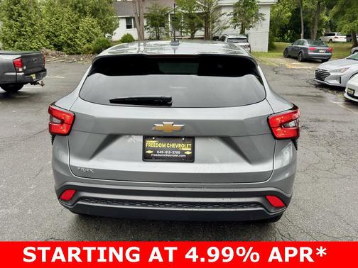 2025 Chevrolet Trax LS