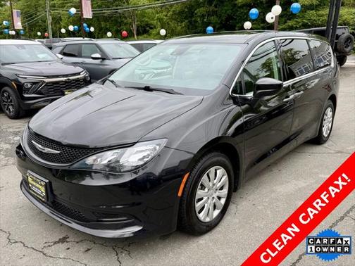 2021 Chrysler Voyager L