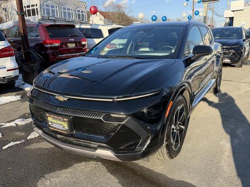 2025 Chevrolet Equinox EV LT