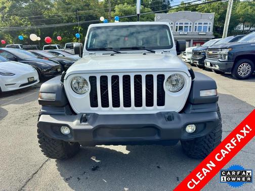 2020 Jeep Gladiator Sport S