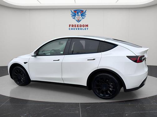 Pearl White Multi-Coat 2021 Tesla Model Y Long Range Dual Motor All-Wheel Drive