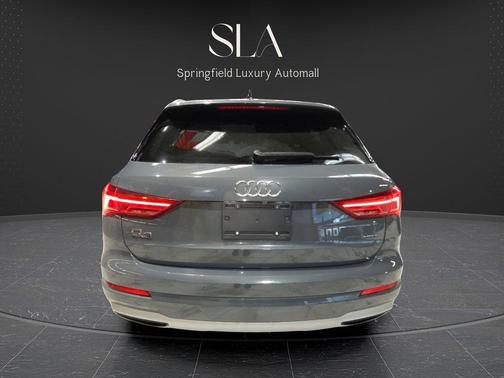 Nano Gray Metallic 2020 Audi Q3 45 Premium