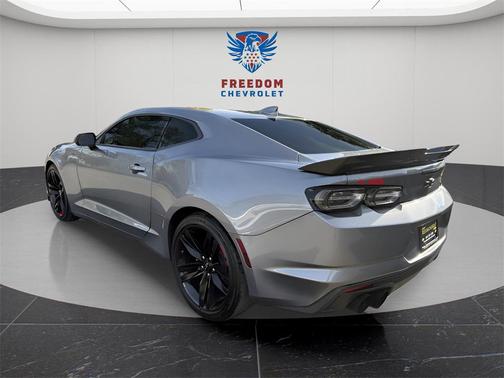 2022 Chevrolet Camaro RWD Coupe LT1