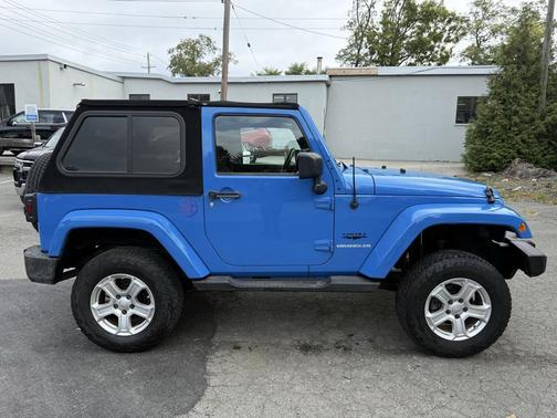 2012 Jeep Wrangler Sahara