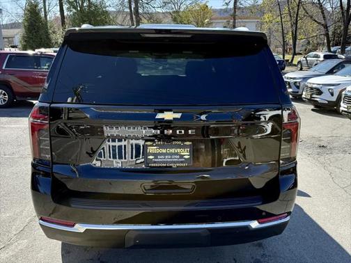 2025 Chevrolet Tahoe LS