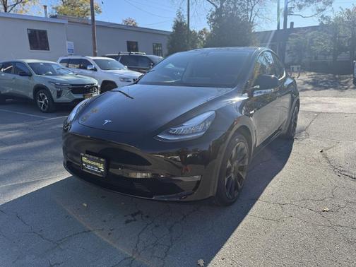 2021 Tesla Model Y Long Range Dual Motor All-Wheel Drive