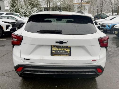 2025 Chevrolet Trax FWD 2RS