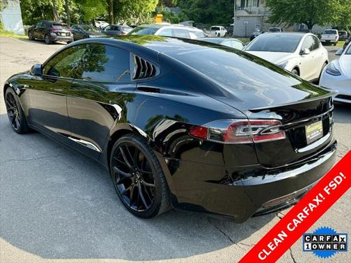 2021 Tesla Model S Plaid