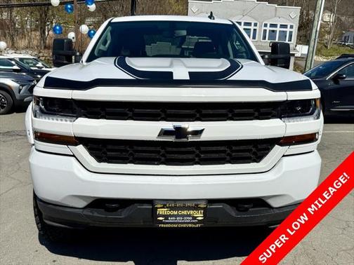 2018 Chevrolet Silverado 1500 Custom