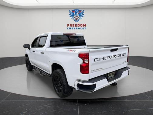 Summit White 2023 Chevrolet Silverado 1500 Custom