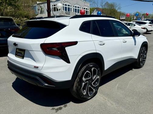 2025 Chevrolet Trax FWD 2RS