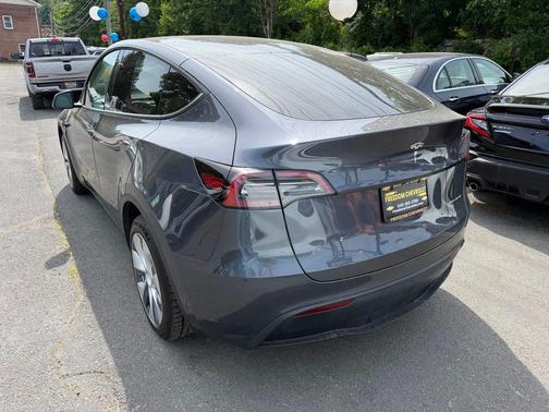 Deep Blue Metallic 2023 Tesla Model Y Long Range Dual Motor All-Wheel Drive