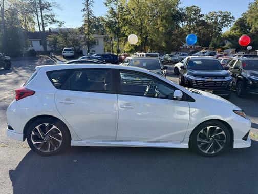 2017 Toyota Corolla iM Base