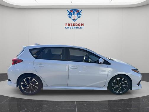 2017 Toyota Corolla iM Base