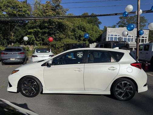 2017 Toyota Corolla iM Base