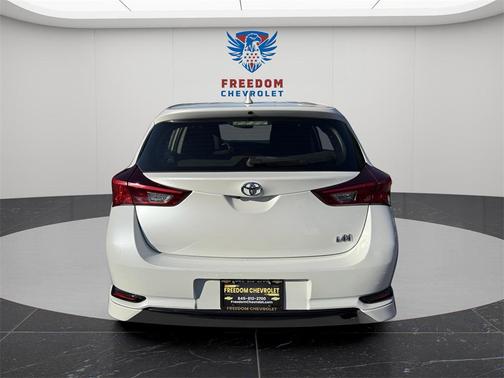 2017 Toyota Corolla iM Base